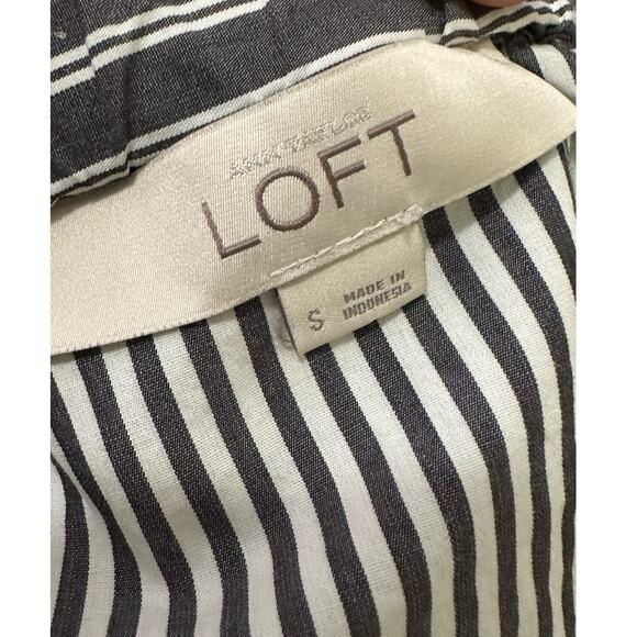 Loft gray white stripes off shoulder 3/4 sleeves blouse size small - Picture 3 of 13